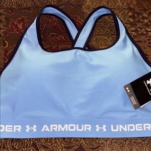 Under Armour Padded Cross Back Sports Bra